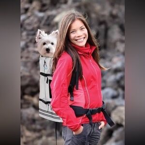 EGW Air Bud Dog Carrier Backpack With Bonus Kong SqueakAir Balls - Size Large